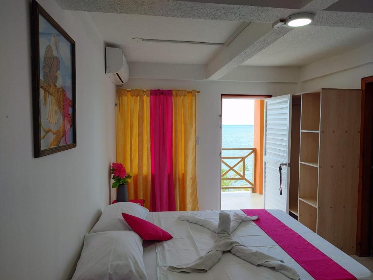 Cabanas Mister Mac Fresh Water Bay Kültér fotó