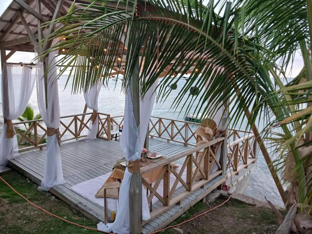 Cabanas Mister Mac Fresh Water Bay Kültér fotó